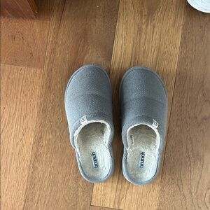 Brunch Gray Slip-On Shearling Slippers